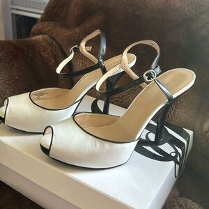 Nine West, black white spectators, brand new